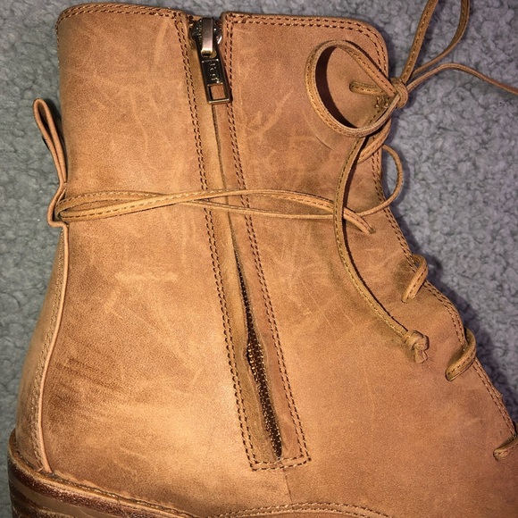 Ugg Oriana Boots womens 8.5 Cognac Ankle Block Heel boot Zip Lace Preppy Boho - Picture 6 of 16